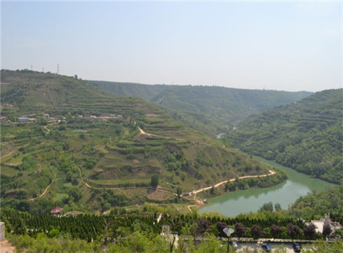 西安長(zhǎng)安慈恩園公墓和霸陵墓園新區(qū)哪個(gè)更好