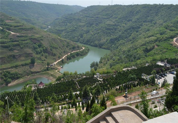西安高橋墓園在什么地方?批準(zhǔn)殯葬地-價(jià)格公道